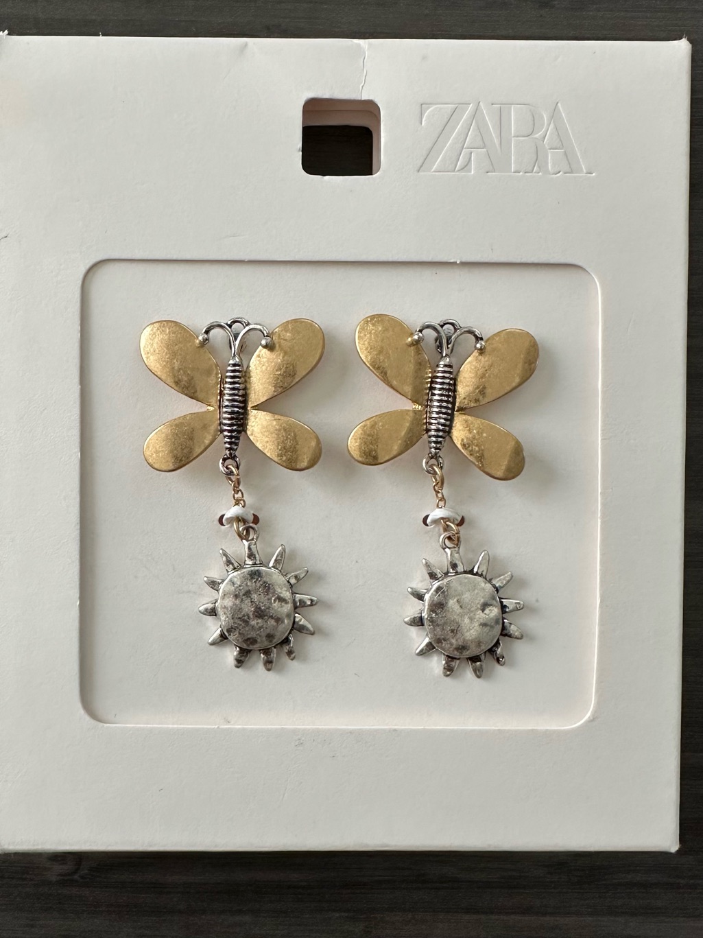Zara Butterfly Contrast Earrings